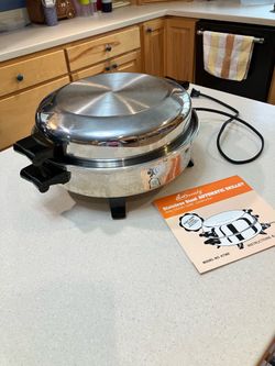 Society Stainless Steel Automatic Skillet