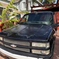 Tahoe Limited Edition 2000