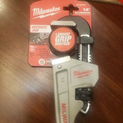 Milwaukee 48-22-7214 14" Aluminum Pipe Wrench