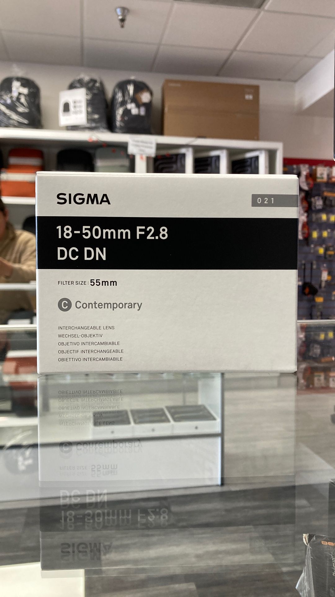 Sigma 18-50mm F2.8 For Canon RF