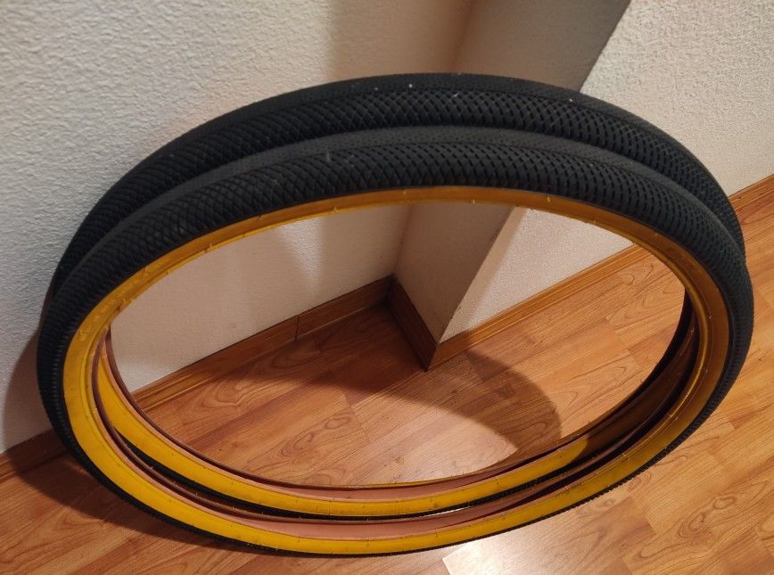 Throne 29 Inch Tire Set