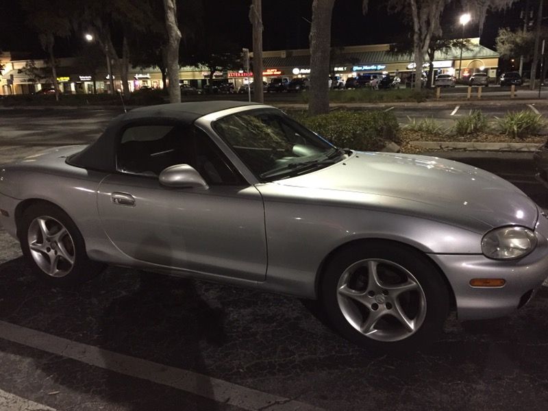 NB Miata Tire (205/55/R16) *4 ( rim not included)
