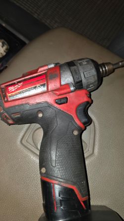 12M Milwaukee Fuel with 12m battery