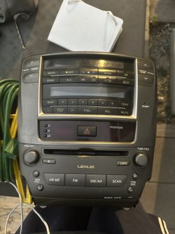 Front Multimedia Deck Used Forexus Is350