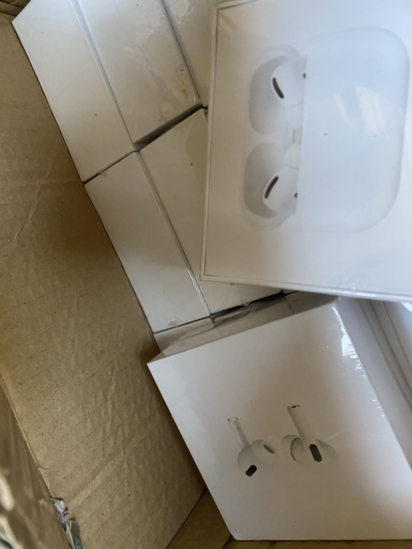 AirPod Pros 100 Or Trades