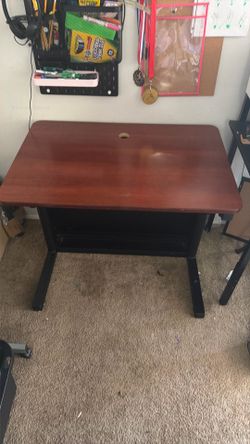 Computers table/desk