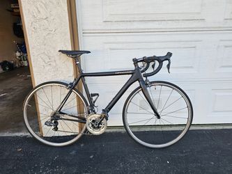 Cannondale Caad10 black inc 52cm