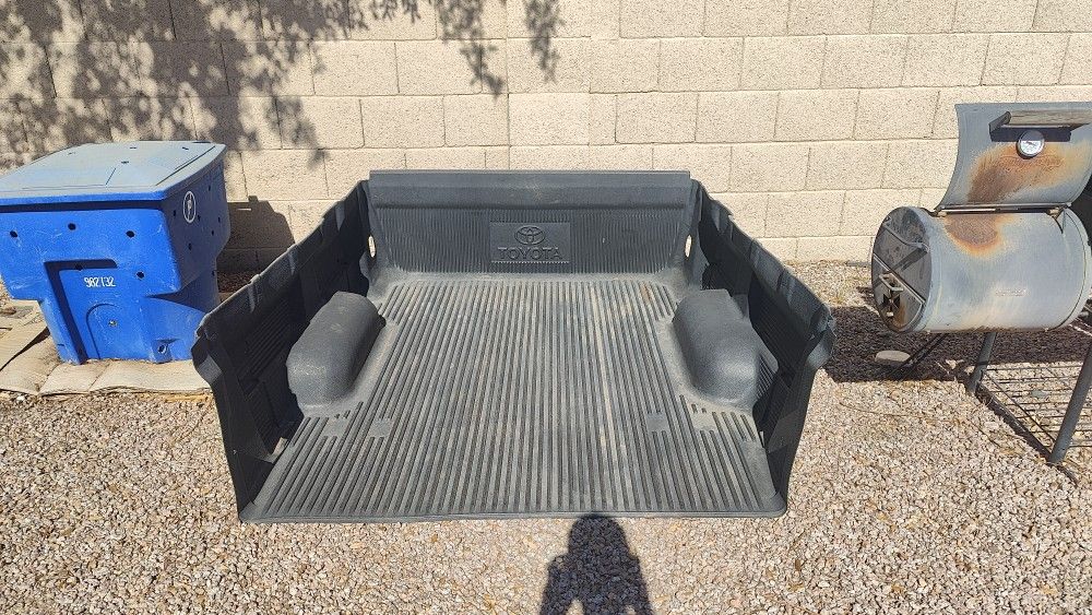 Tundra Bed Liner 6.5 Foot