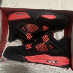 Red Thunder 4s Size 9.5m