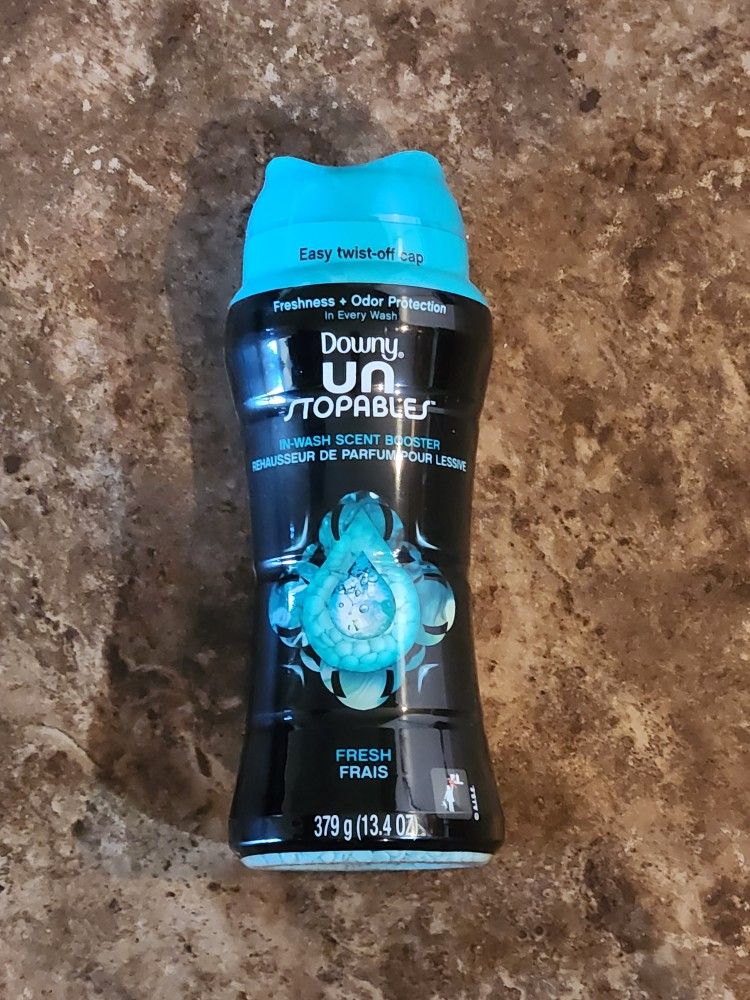 Brand New Bottle Of Downy Unstopables Fresh Scent 13.4 Oz
