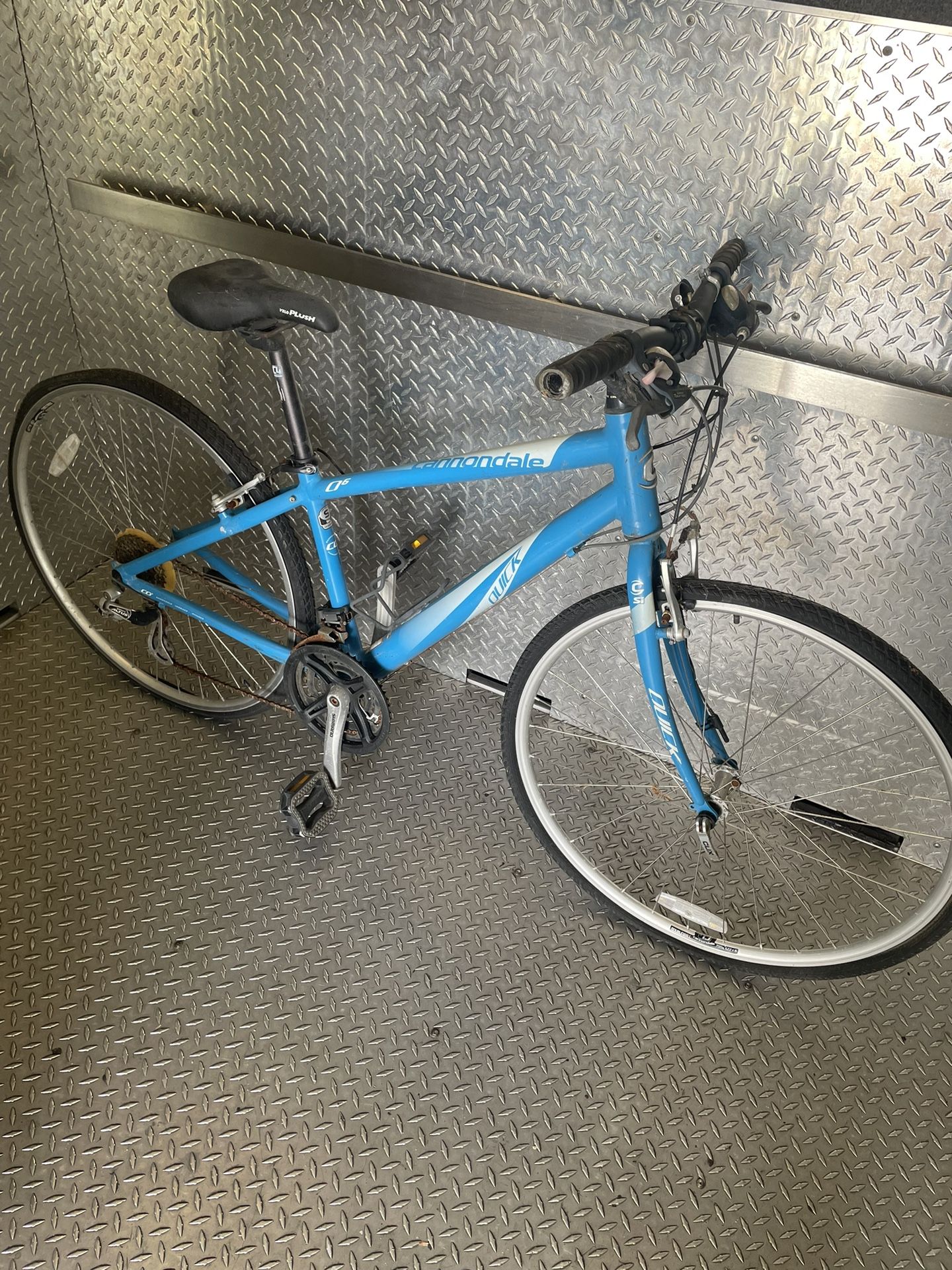 Cannondale Hybrid 26”