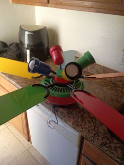 Ceiling fan