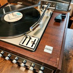 *rare* RCA:  receiver & turntable, Vinyl Record Player 