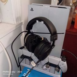 PS5 Slim Bundle