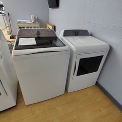 $978 GE PROFILE 5.O CU FT WASHER + 7.4 CU FT ELECTRIC DRYER, 1 YR WARRANTY