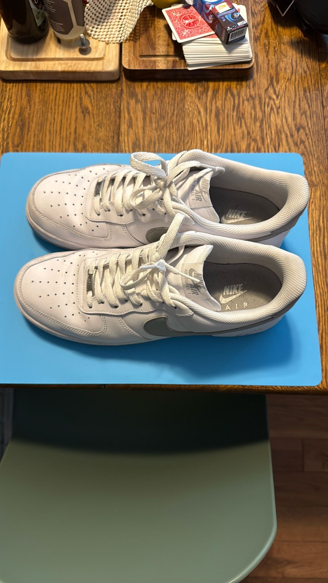 Men’s Size 11 1/2 Nike Sneakers