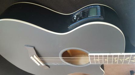 Berkeley Metallic Luster Black Inlay Art Guitar 39" w/4 band EQ E-Tunner ￼