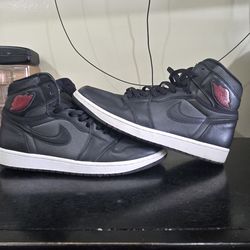 Used Jordan High Og satin size 12