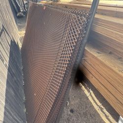 Expanded Metal Sheet – 4x8 