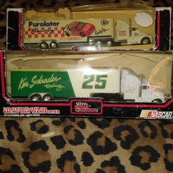 1991 Nascar 1:64die Cast Racing Team Transporters Still In The Box