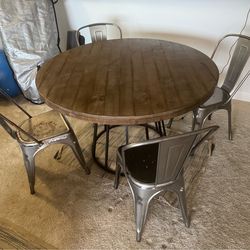 Table and 4 chair set