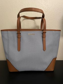 Michael kors shoulder purse