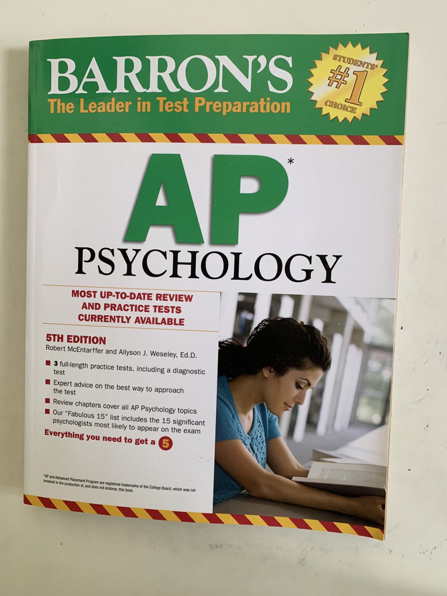 LIKE NEW Barron’s AP Psychology Exam Prep Book