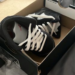 Toddler Sneakers Size 7
