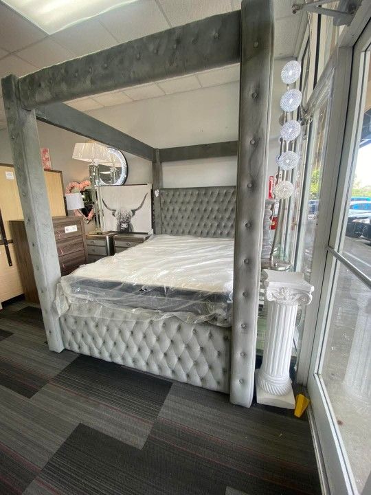 I Sell Queen Bed Size New In Box