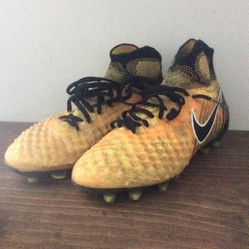 Soccer Shoe