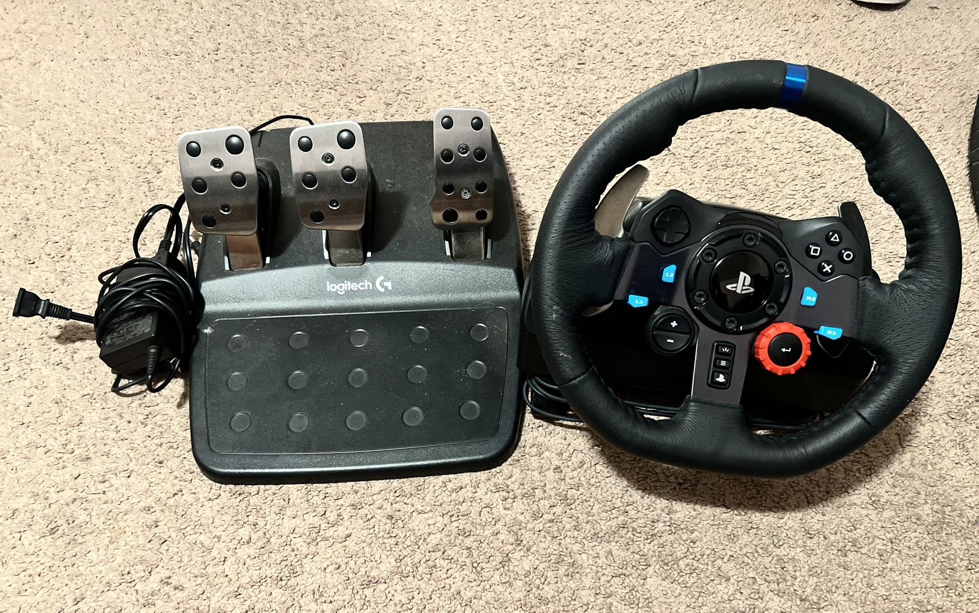 Logitech G29
