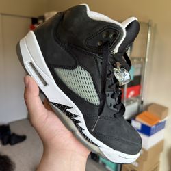 Jordan 5 Oreo Size 8.5