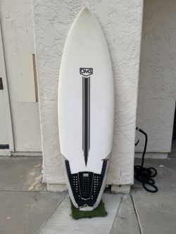 5’10 DMS Surfboard