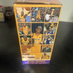 Kobe Bryant Bobble Head 2016 Retirement Season 