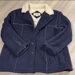 Vintage Y2K Blue Coat/jacket
Size XL