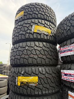 🚨‼️vendo set de llantas Lt 33x12.50 22 headway tires R/T