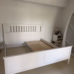 IKEA King bed fram