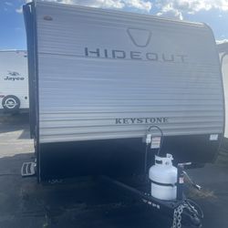 2026 Keystone Hideout 200RL
