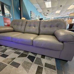 🔥 HOT DEAL – LIMITED STOCK 🔥  🛋️ PLUSH GREY SOFA Ultra-comfy • Deep seating • Modern look  💥 ONLY $398 💥