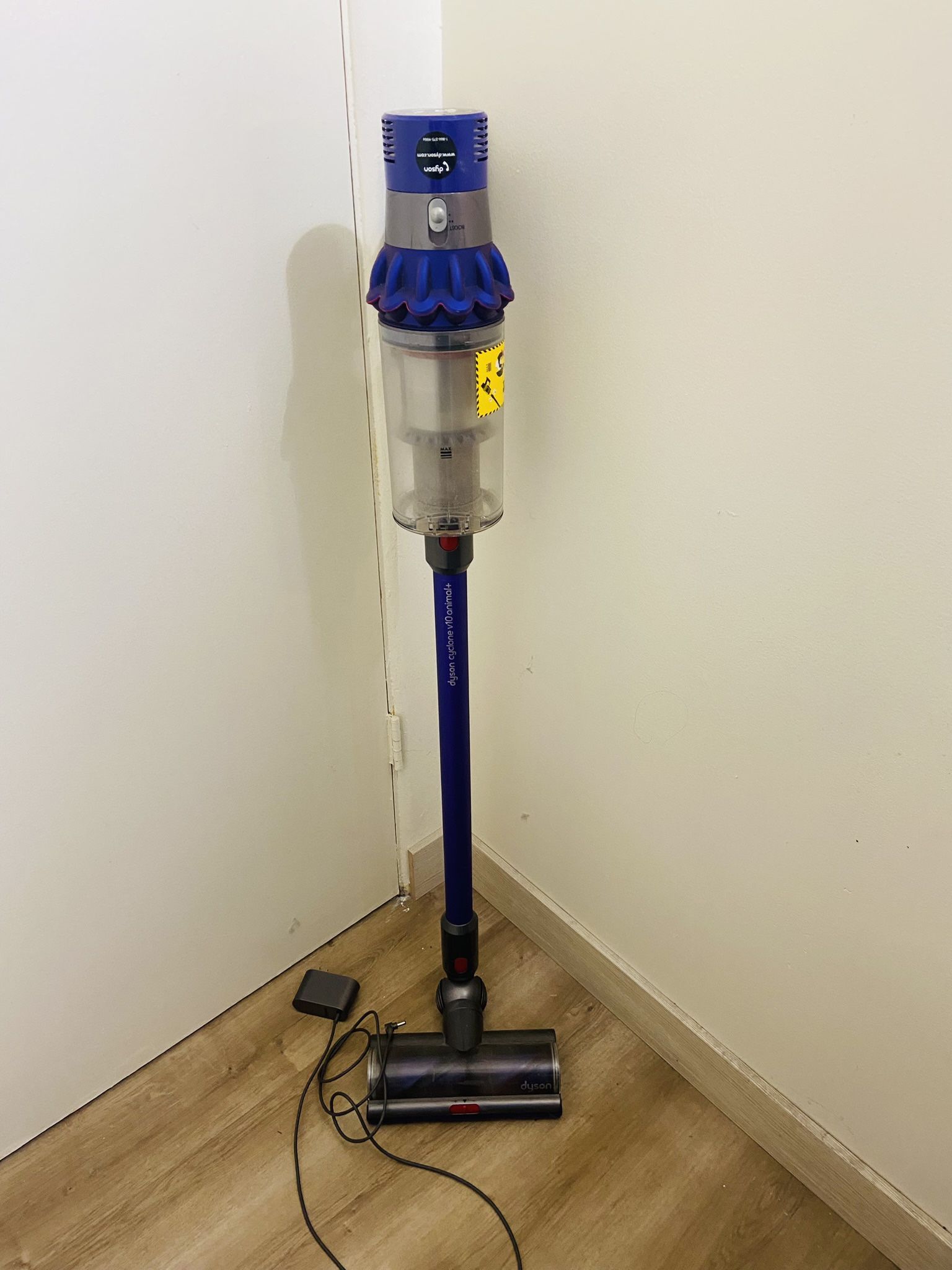 Dyson V10 Animal Cordless Vacuum Cleaner