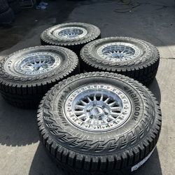New kMC Rims 17x8,5 6 Lugs 6x139.7 New Tires 35x12.50r17 Hankoon