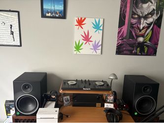 Mackie studio monitors