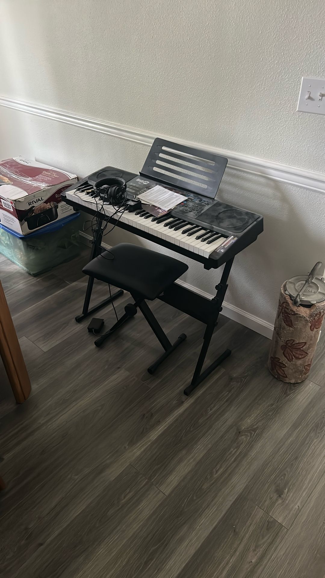 Electronic Keyboard