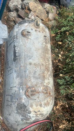 Old antique bath tub