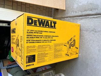 DeWalt DWS779 12" Double Bevel Sliding Miter Saw Brand New