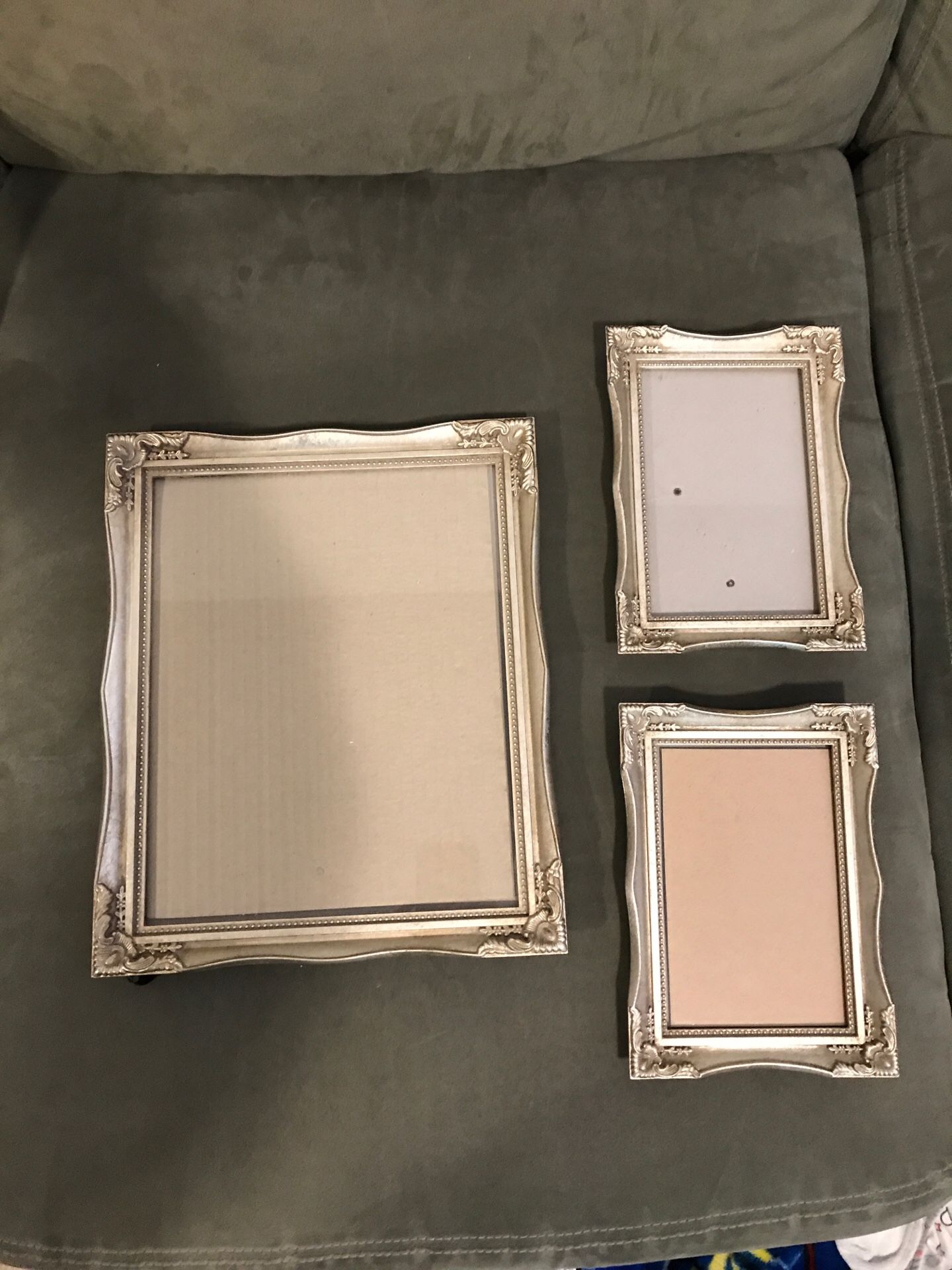 Photo frames ( 6 count )