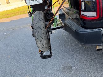 Motorcycle hauler holds 500 pounds used for a 8 hour drive to sc and back home