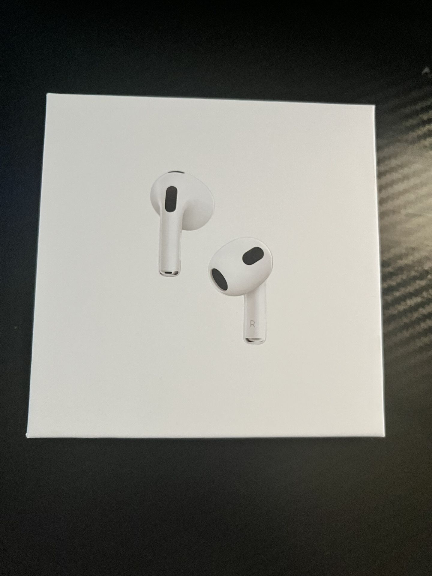 AirPods gen 3