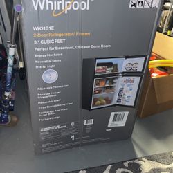 Whirlpool Refrigerator 