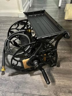 Aluminum 125 ft. Wall-Mount Hose Reel Brand New